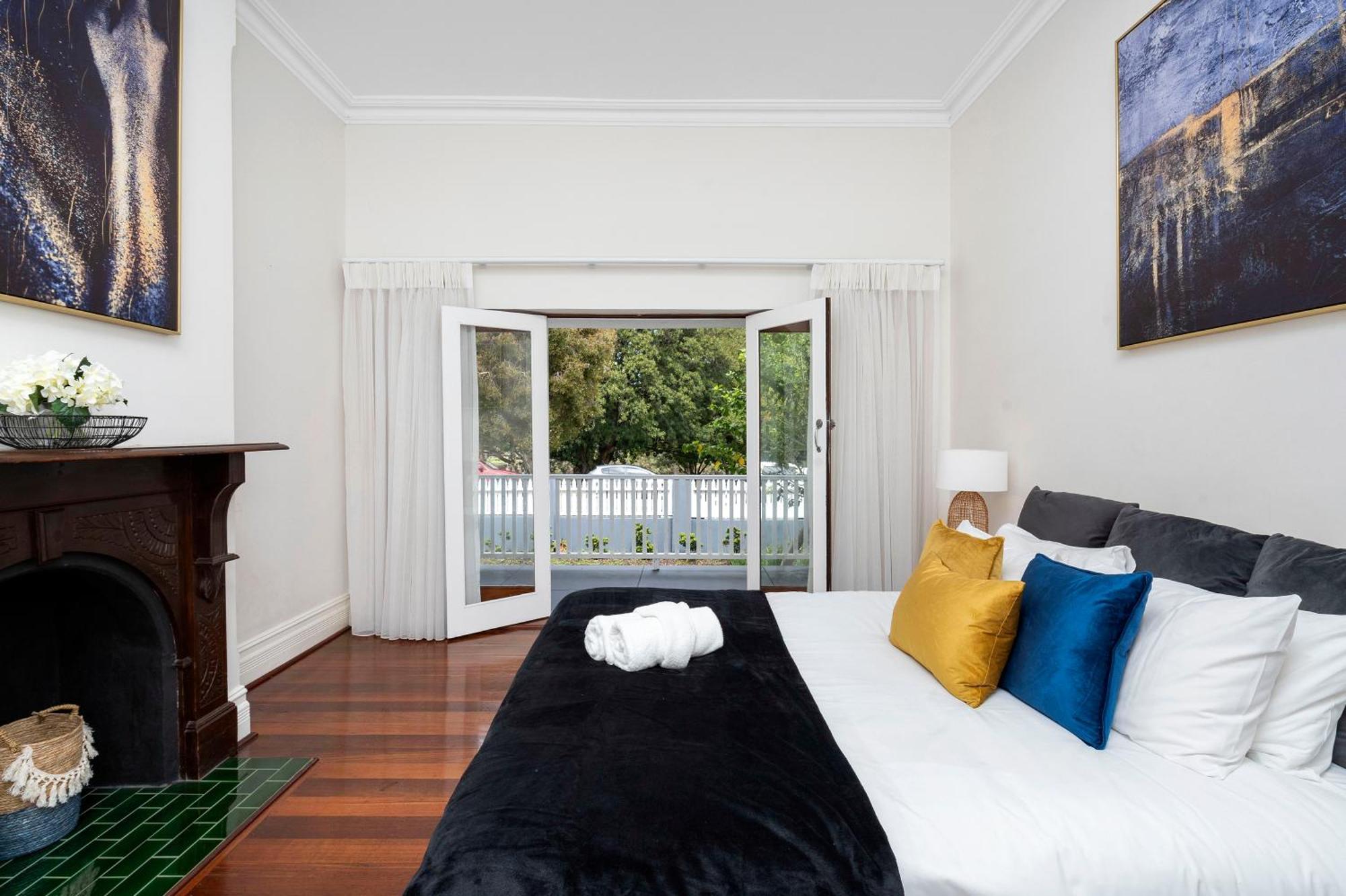 Hyde & Seek Parkside Family Perth