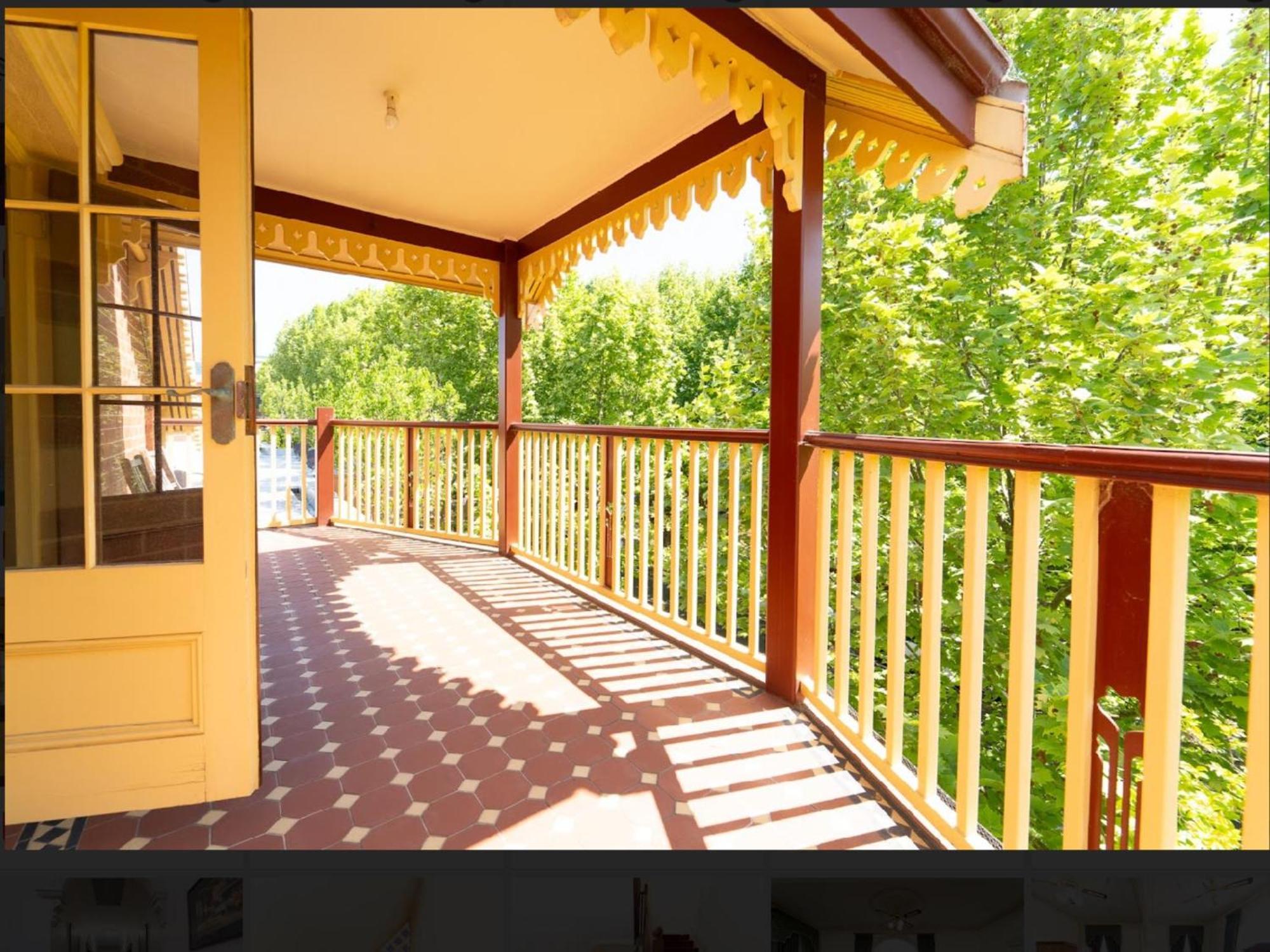 Guest house Quite And Peaceful Living *