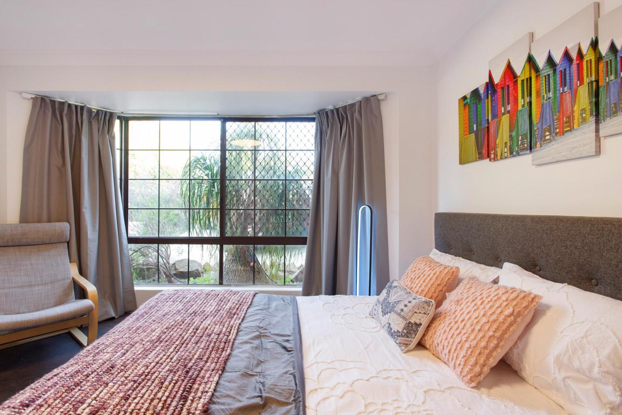 Luxe 3br With Kitchen & Laundry Perth