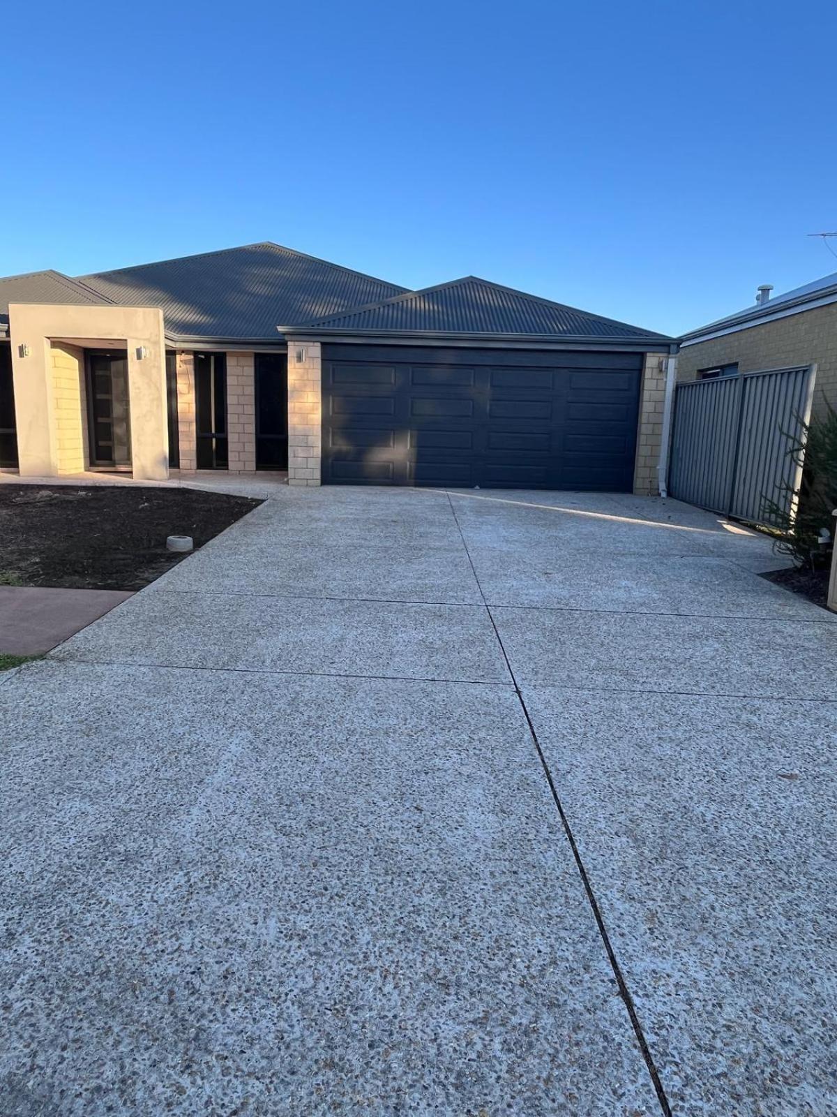 Spacious Lovely Holiday home Perth