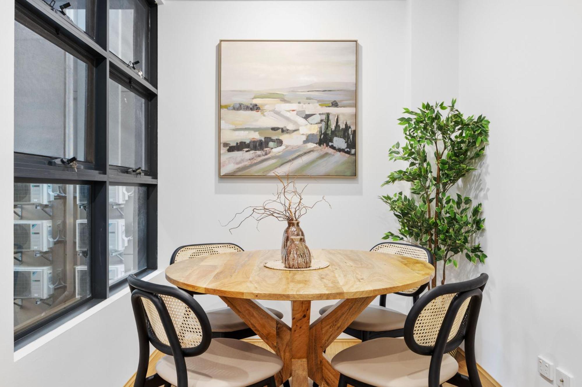 Apartment River Fringe Urban Retreat *