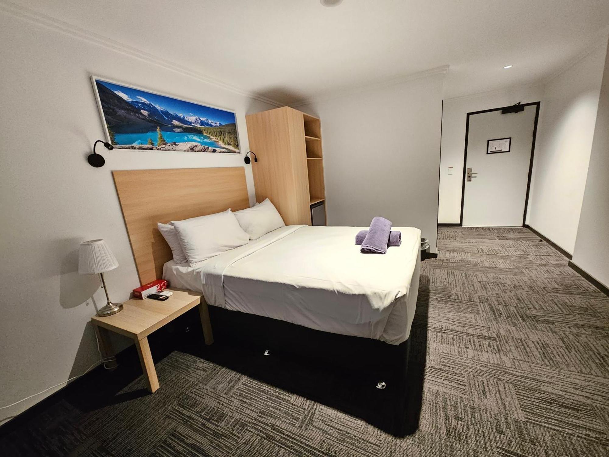 Lodge Econo Rivervale *