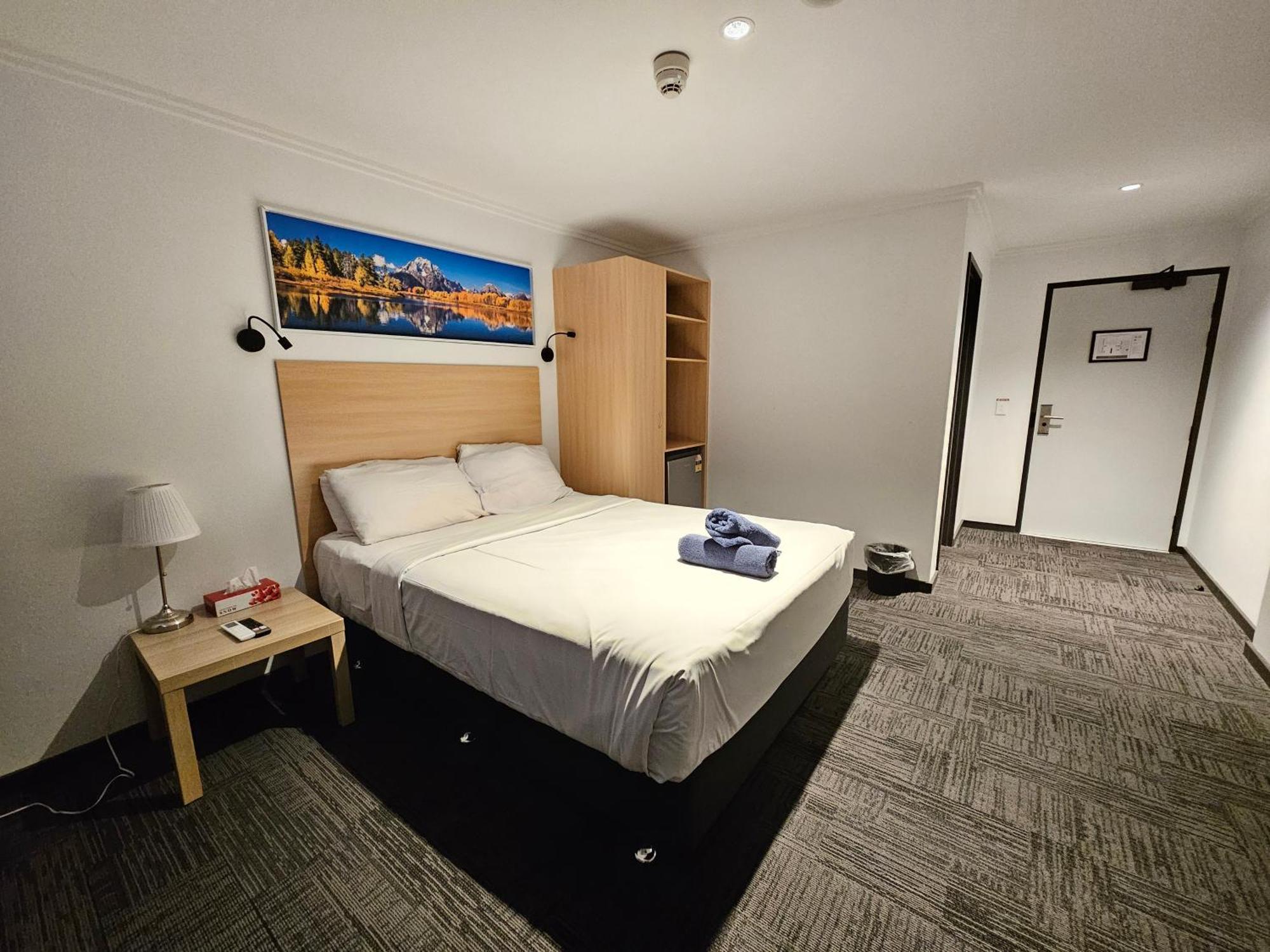Lodge Econo Rivervale *