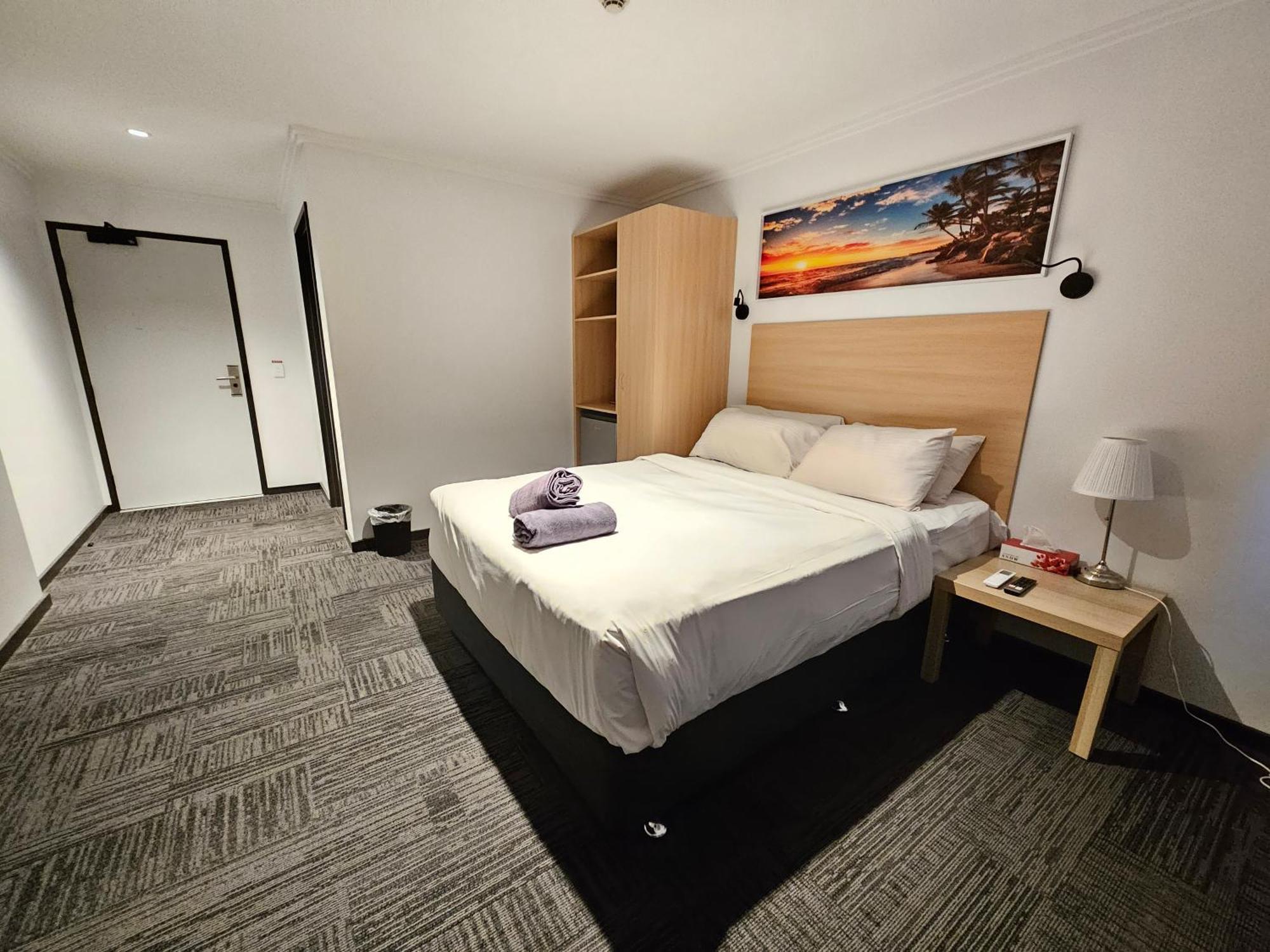 Econo Rivervale * Perth