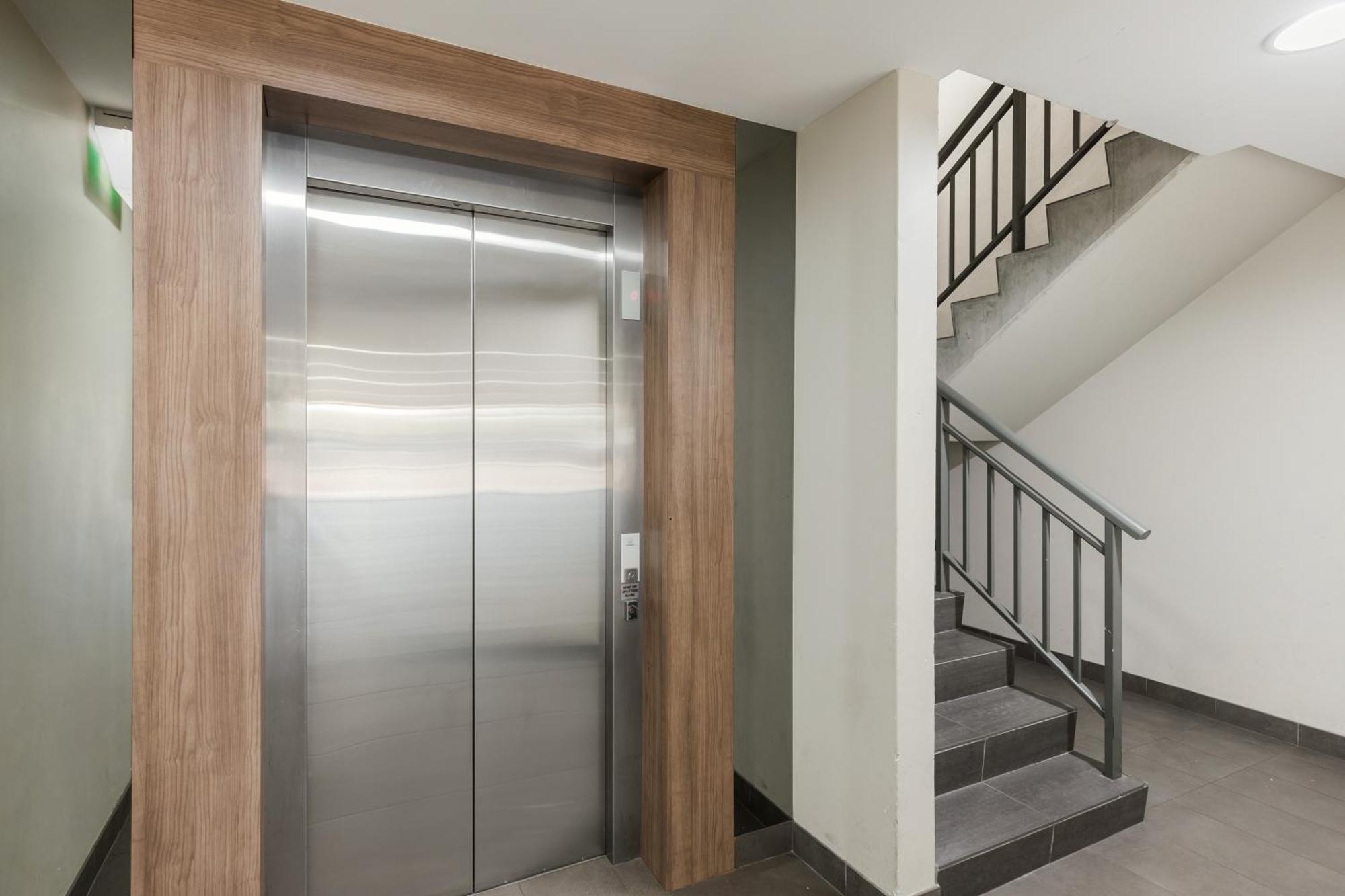 Penthouse In Northbridge Apartment
