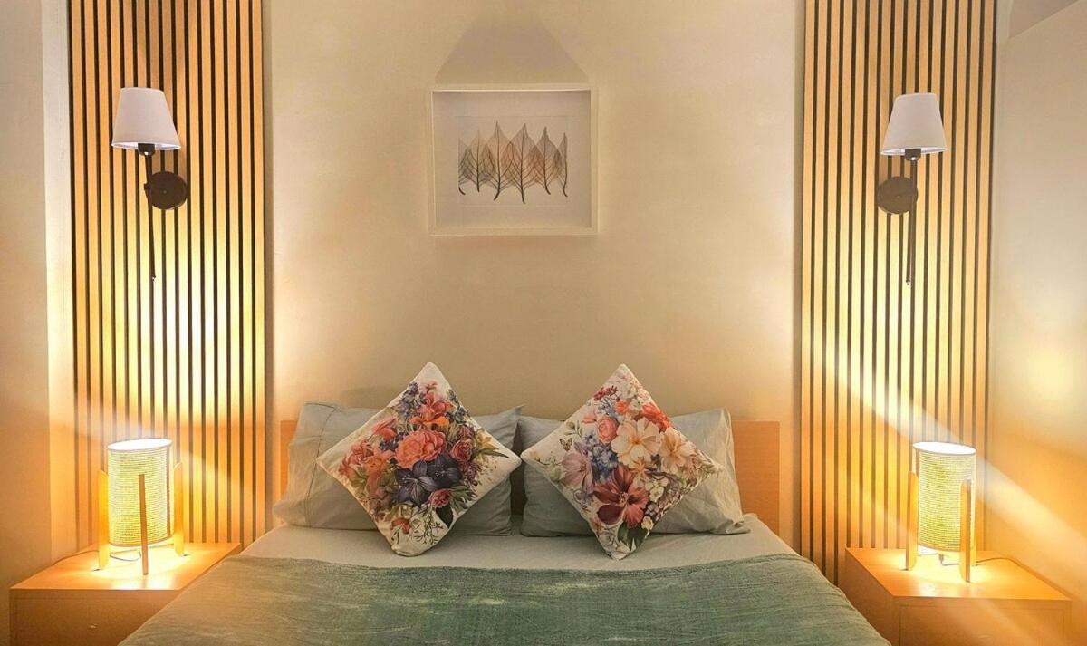 Apartment Joyful Stylish Retreat In *