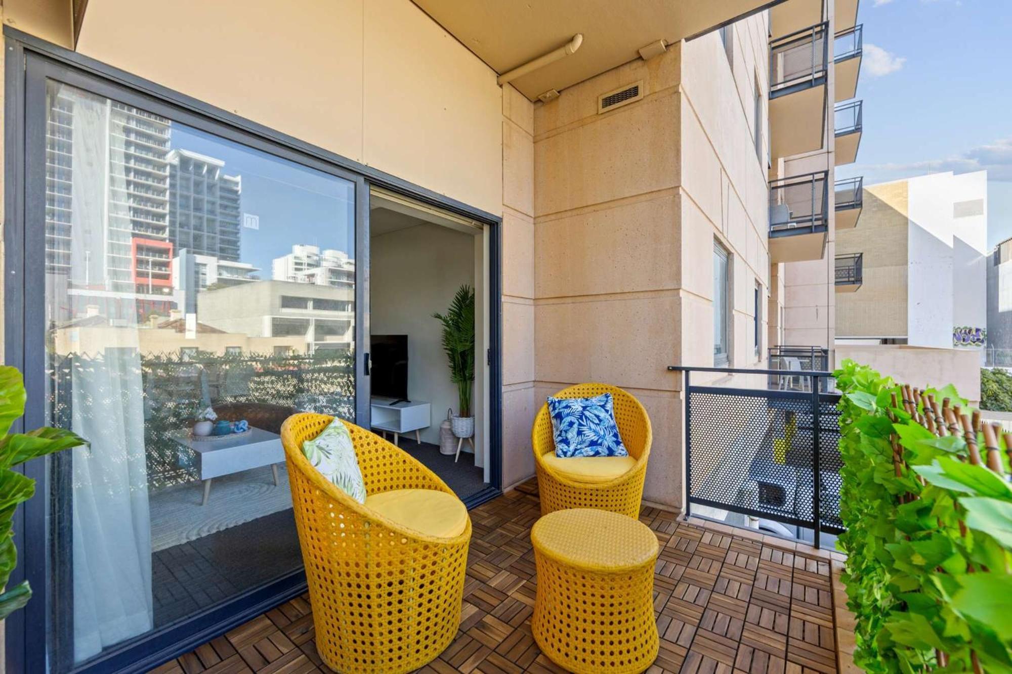 Stylish 2-bedroom In The Heart Of