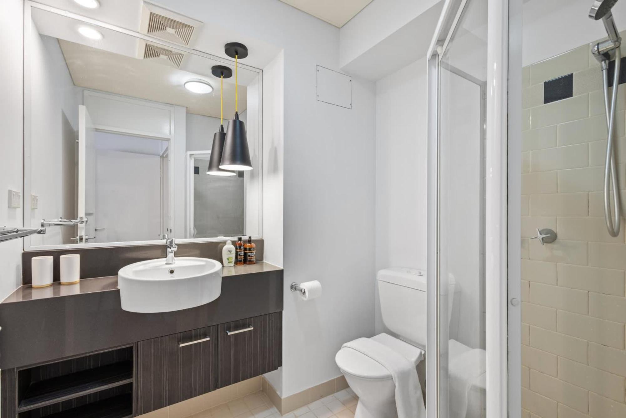 Stylish 2-bedroom In The Heart Of