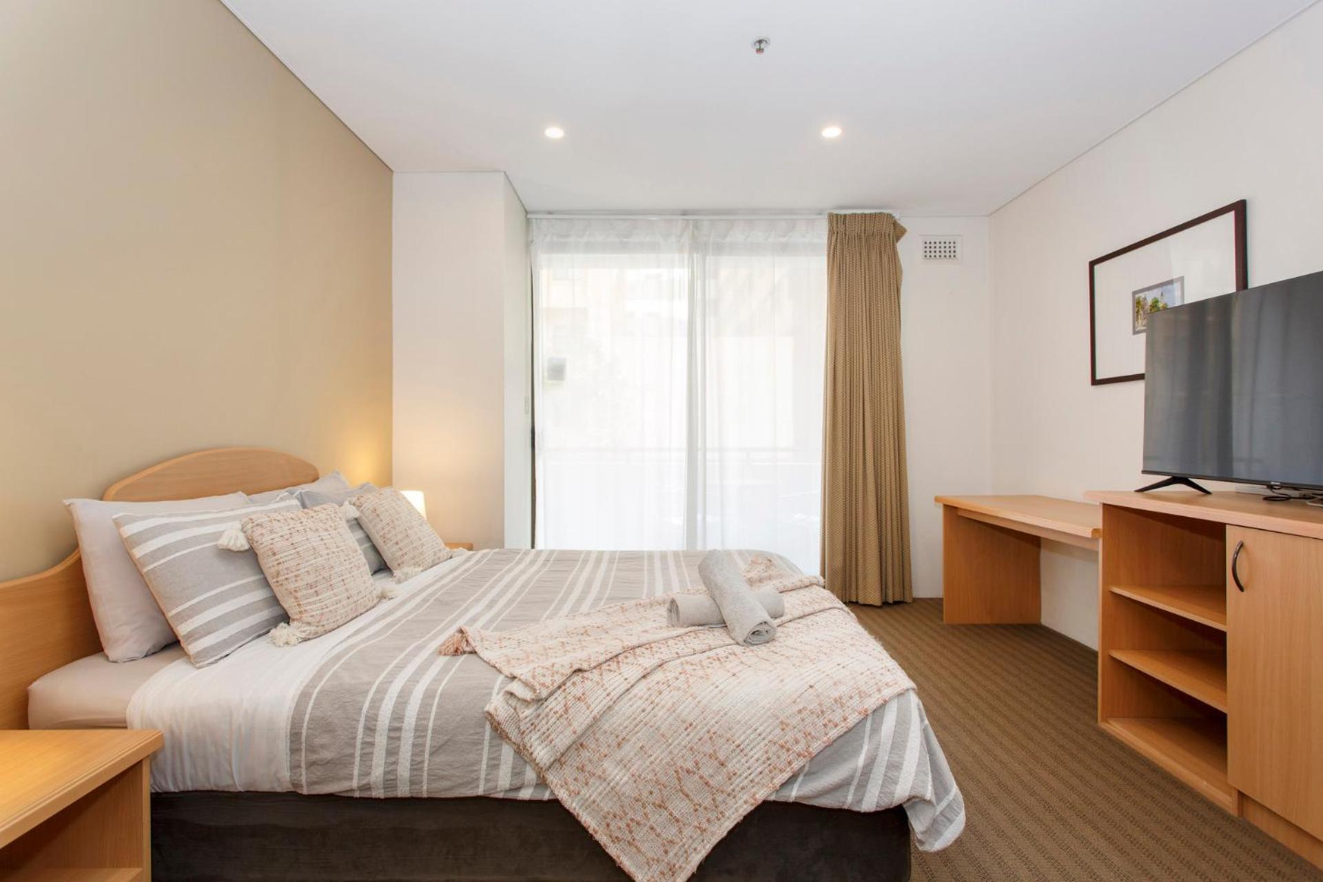 Cbd Convenience! Apartment *
