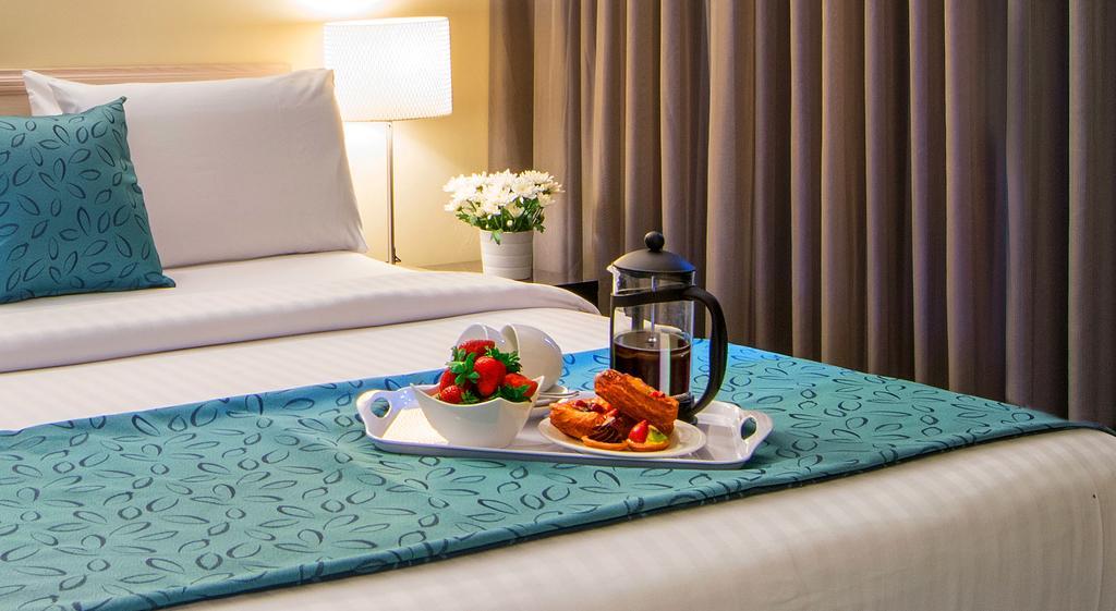 The Peninsula Riverside Serviced Aparthotel Perth