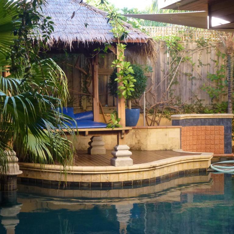 Beach Manor 4*
