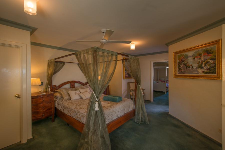 Beach Manor 4*