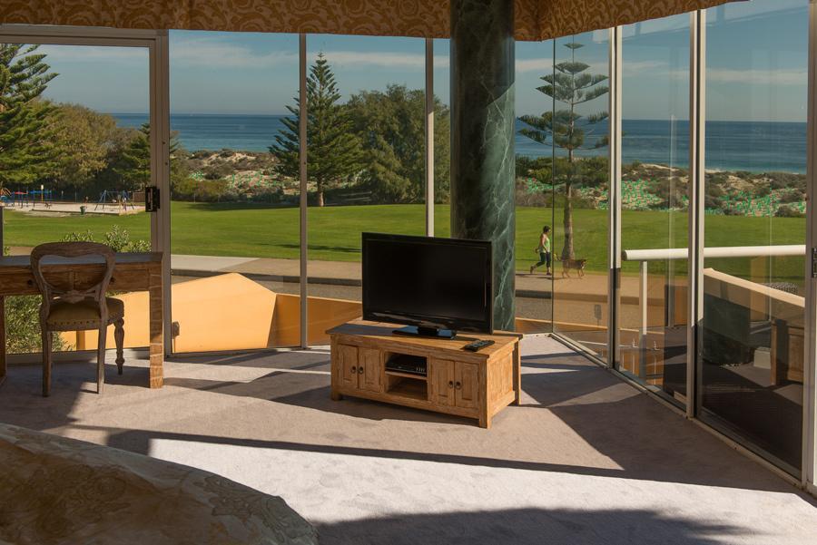 Beach Manor