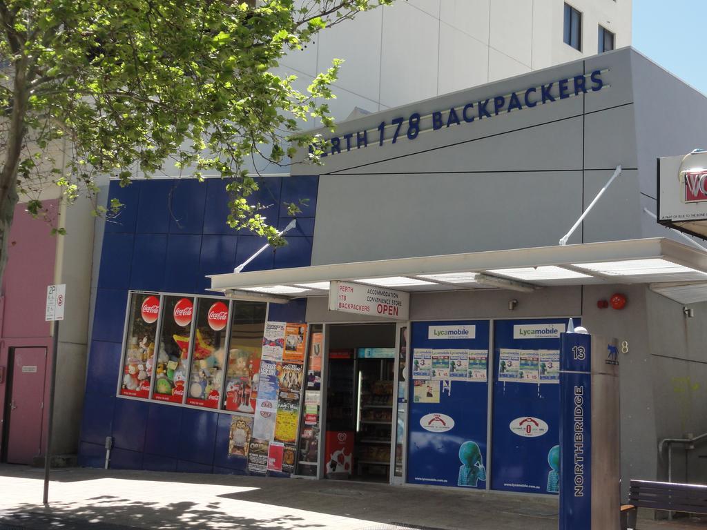 178 Backpackers