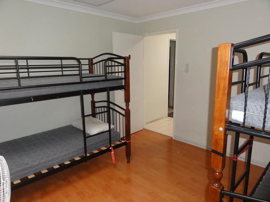 178 Backpackers Perth