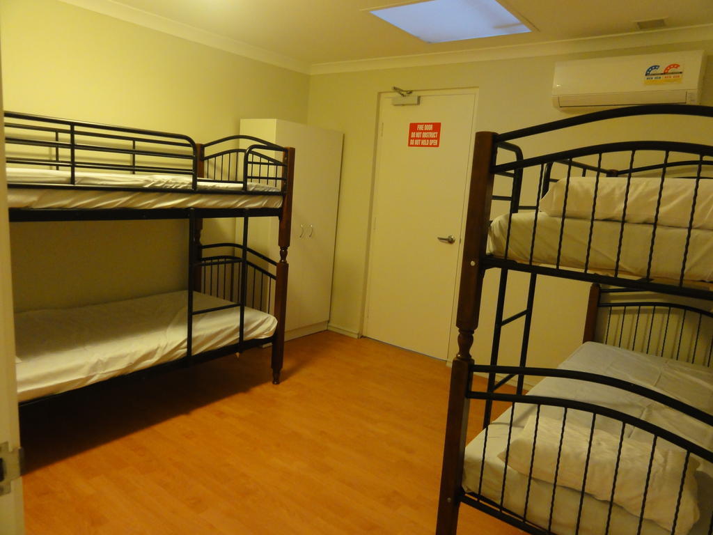 Hostel 178 Backpackers *