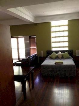 Hotel The Civic