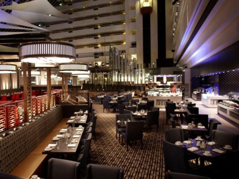Crown Metropol 5*
