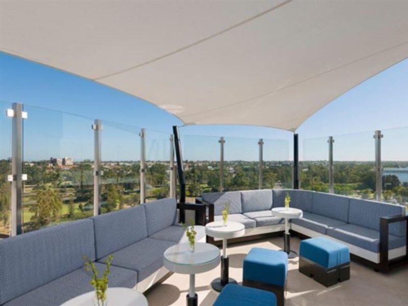 Crown Metropol Hotel 5*