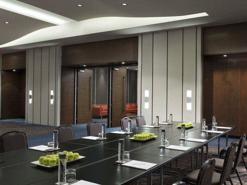 Crown Promenade Hotel Perth