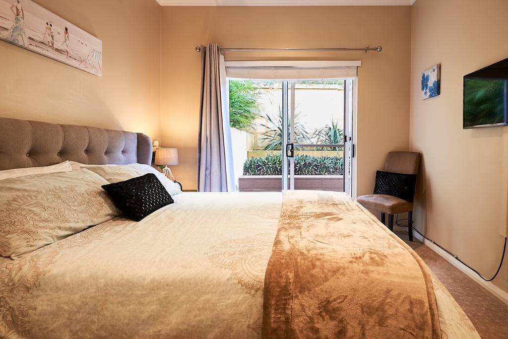 Sorrento Beach Manor Guest house