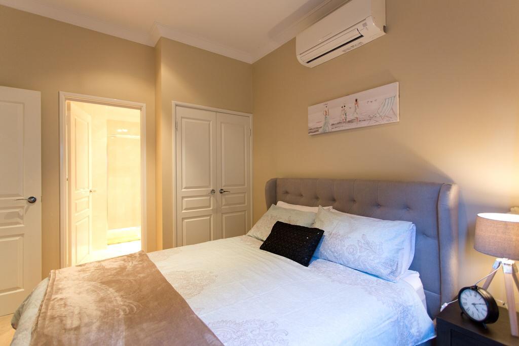 Guest house Sorrento Beach Manor 4*