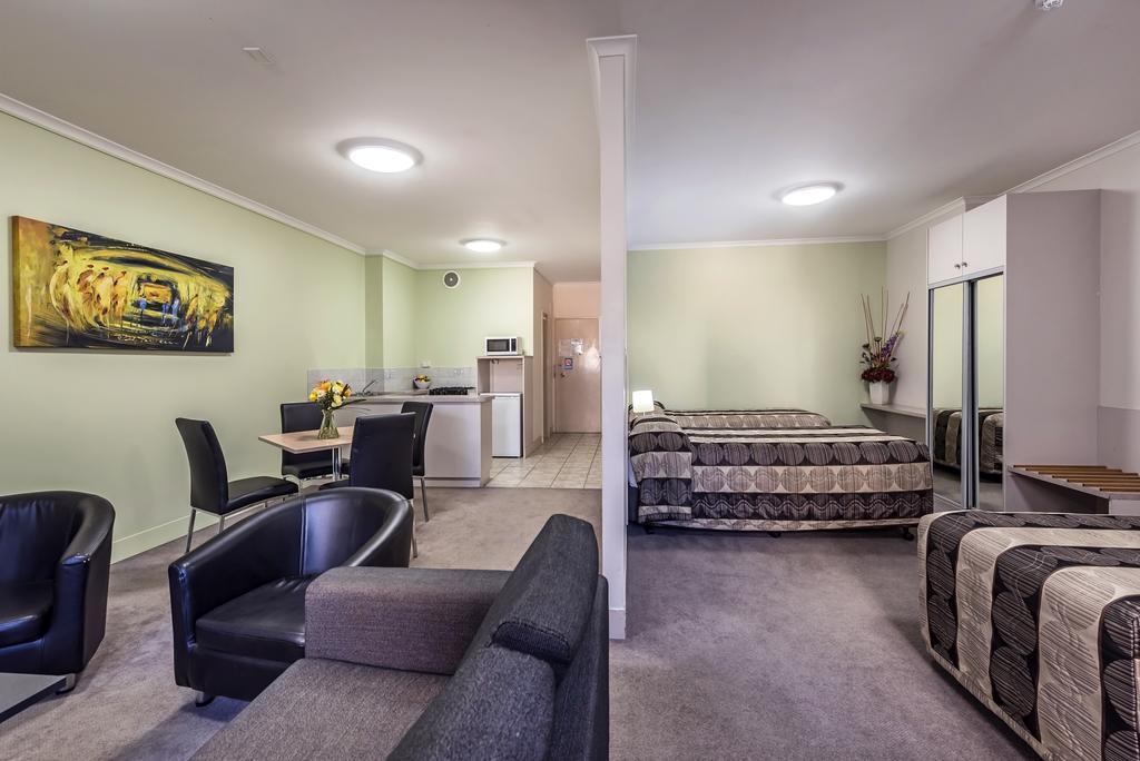 Comfort & Goodearth Hotel Perth