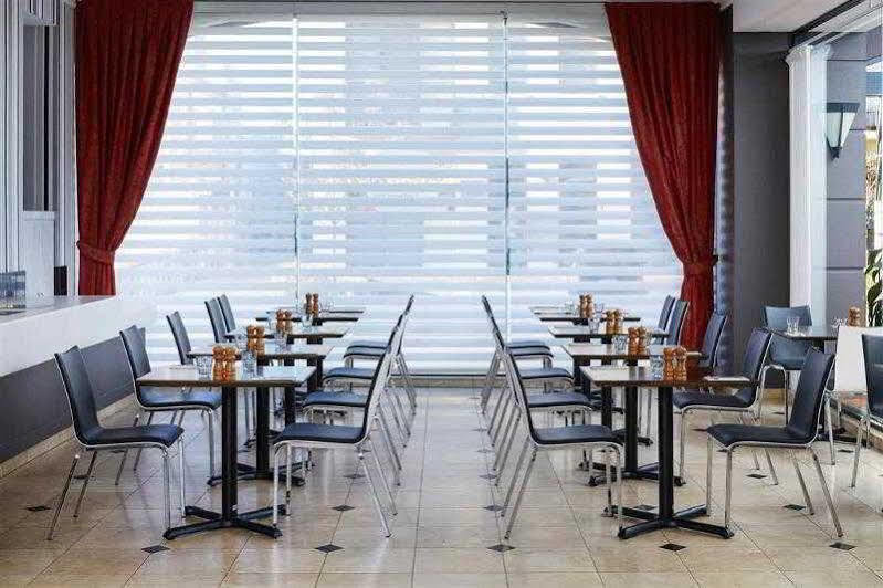 Accor Seasons 3* Perth