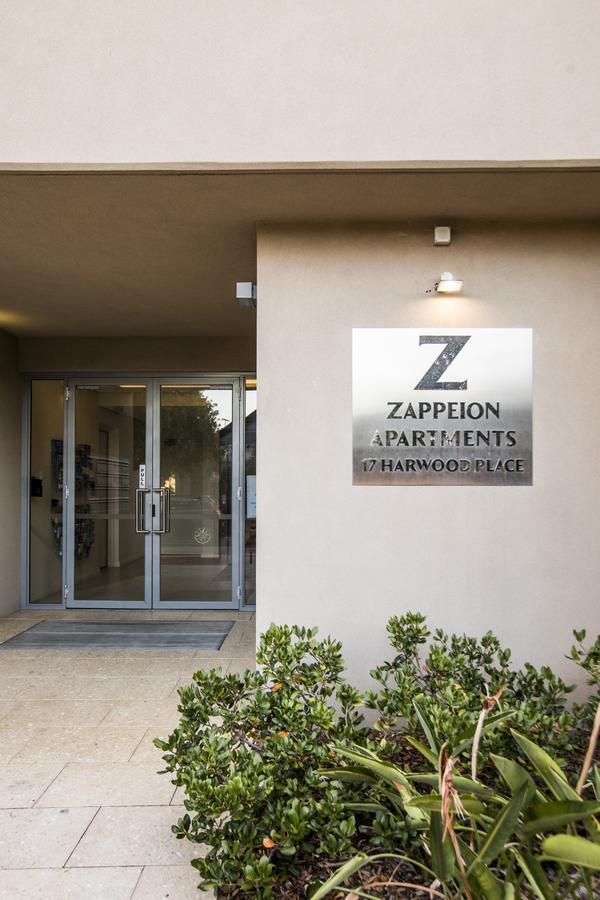 Zappeion Aparthotel 4*