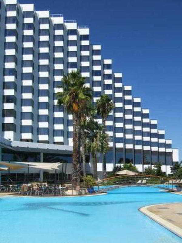 Crown Metropol 5*