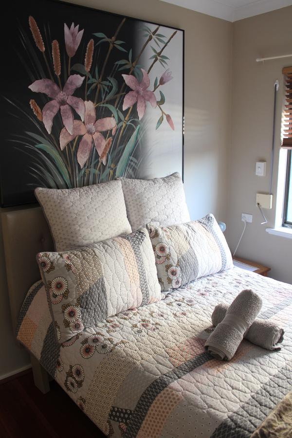 Mullaloo Bed & Breakfast