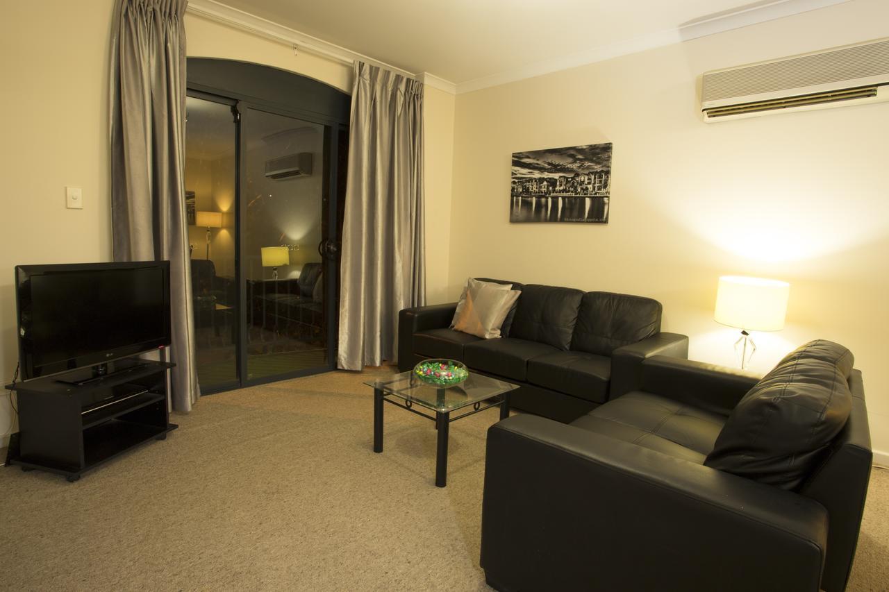 Regal Aparthotel 4*