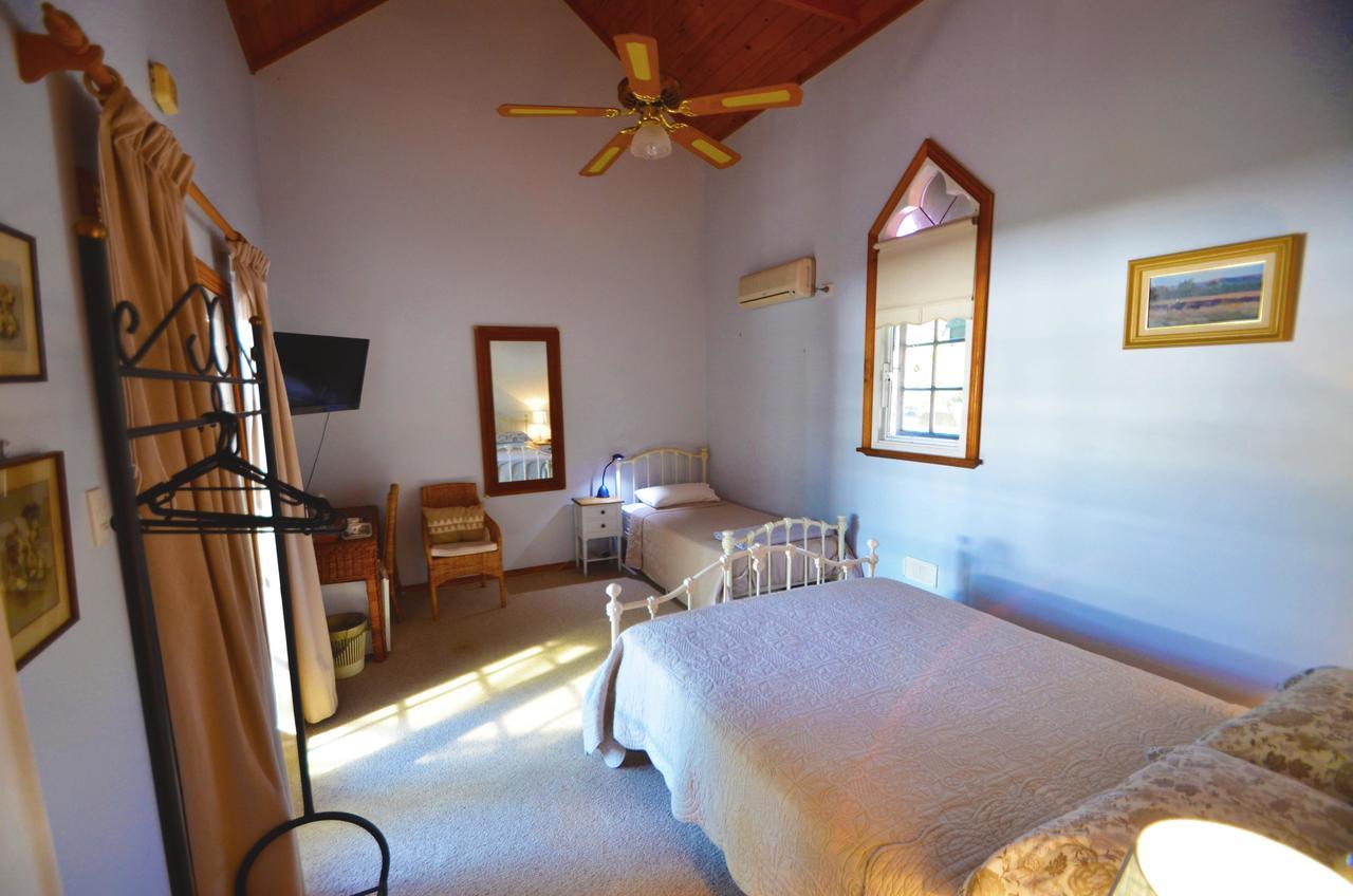 Bed & Breakfast Rosemoore 2*
