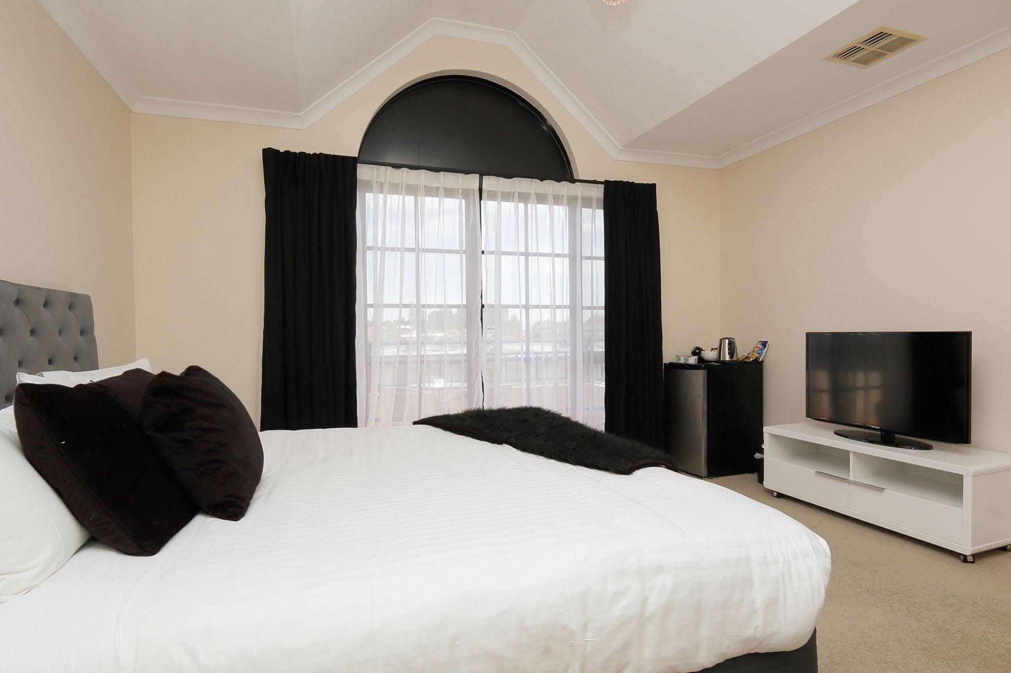Katil Ganesha Wellness Perth
