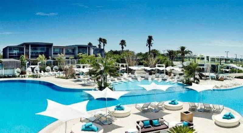 Crown Metropol