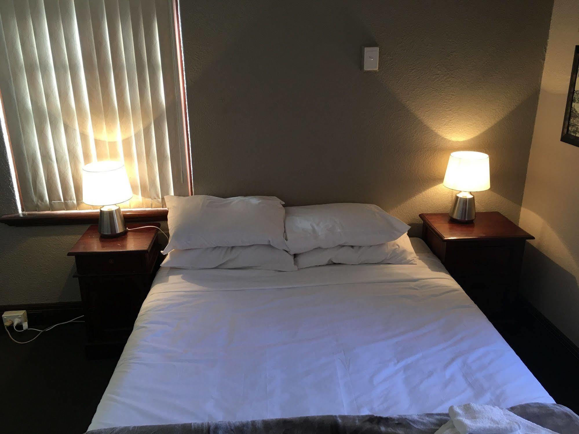 The Civic 3* Perth