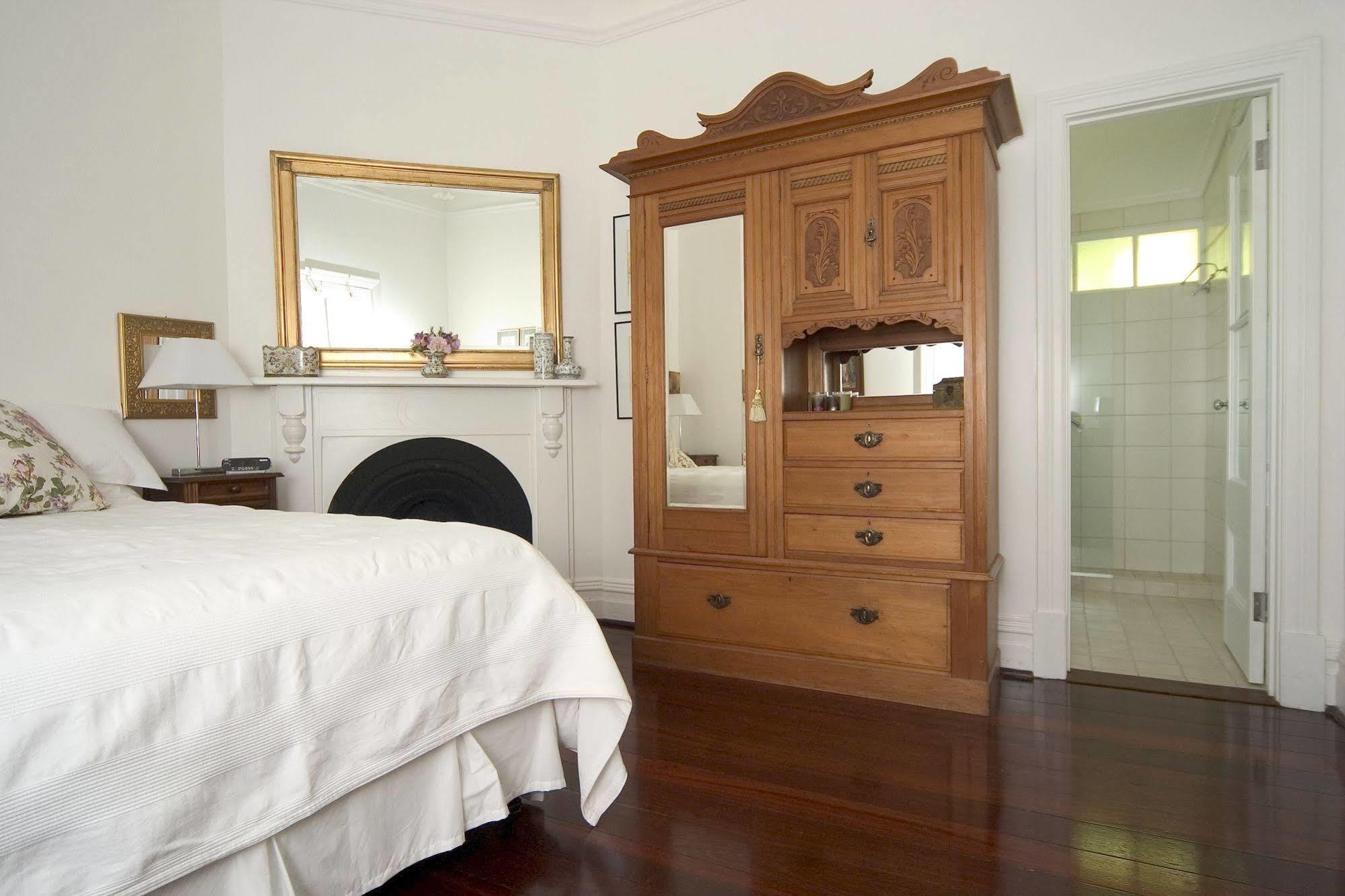 Durack House 4*
