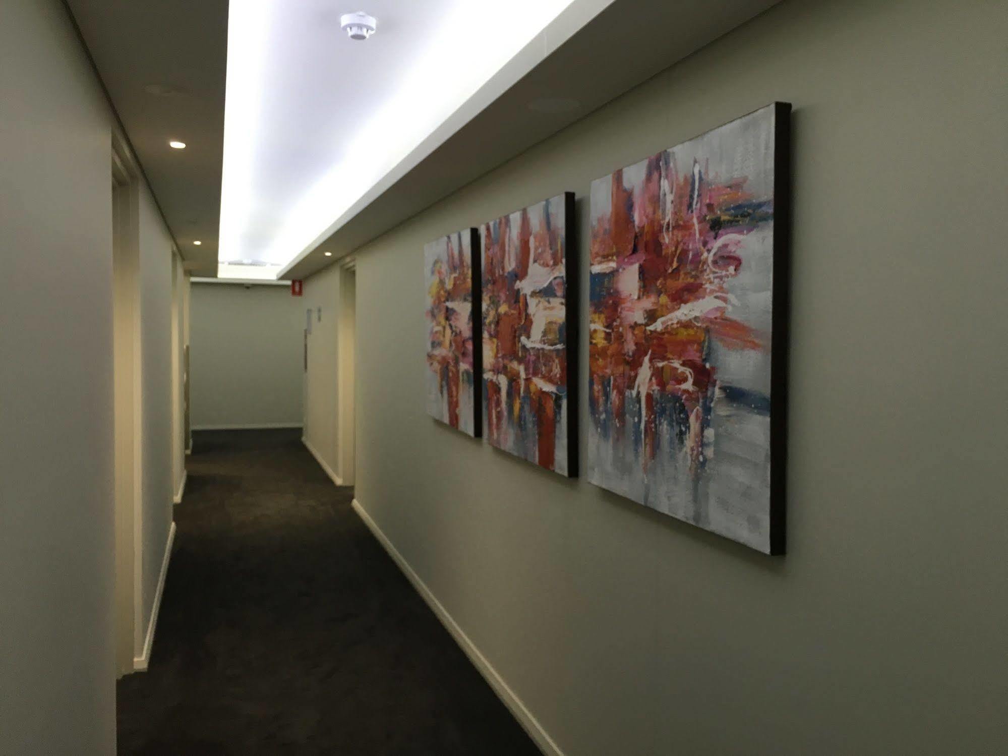 Attika Aparthotel