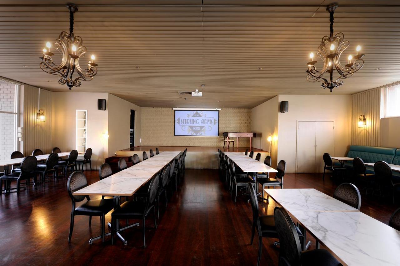The Stirling Arms 4* Perth