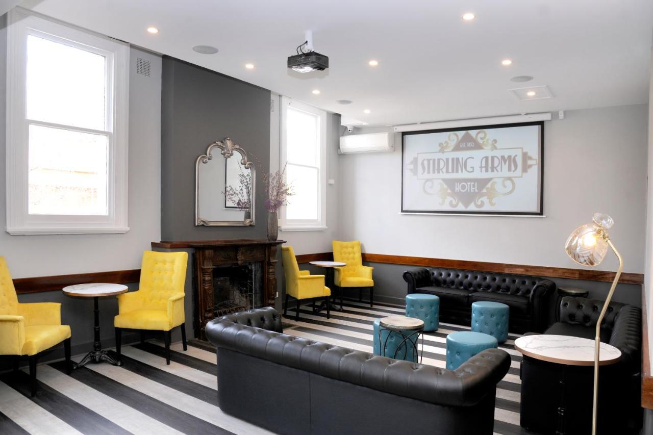 The Stirling Arms 4*