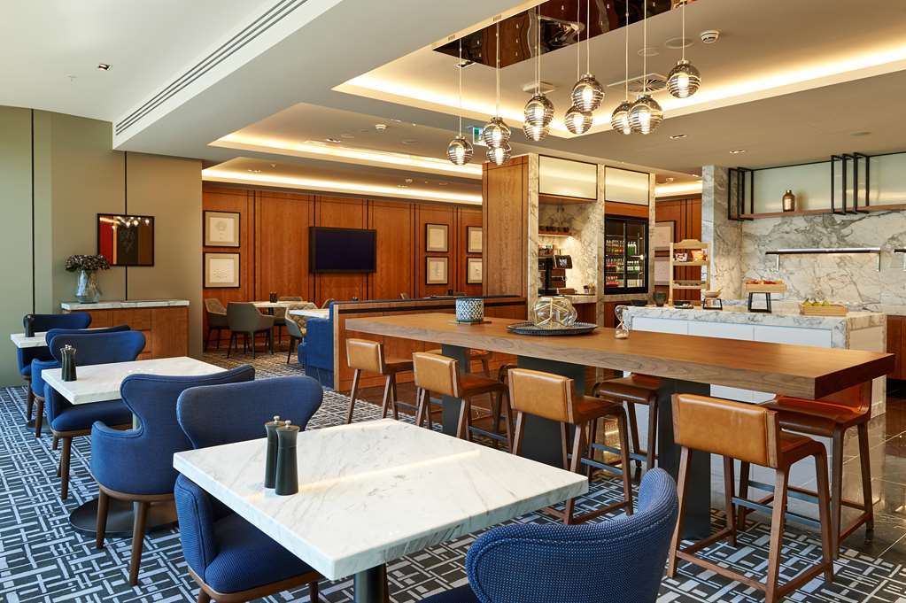 Doubletree By Hilton Northbridge 4*