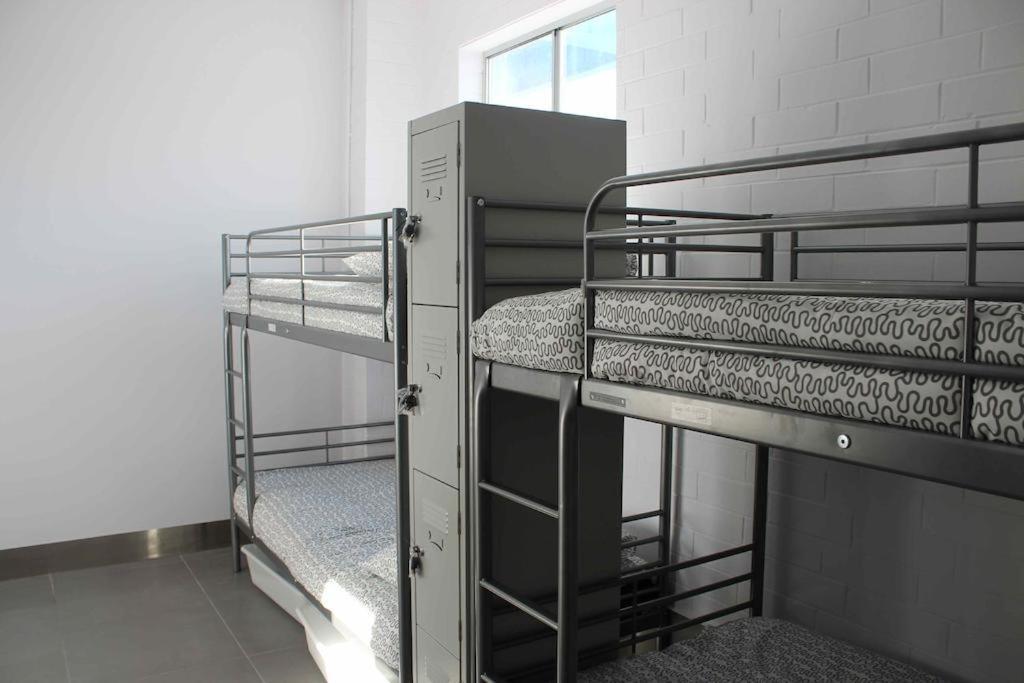 Backpackers - Note - Valid Passport Required To Check In Hostel *