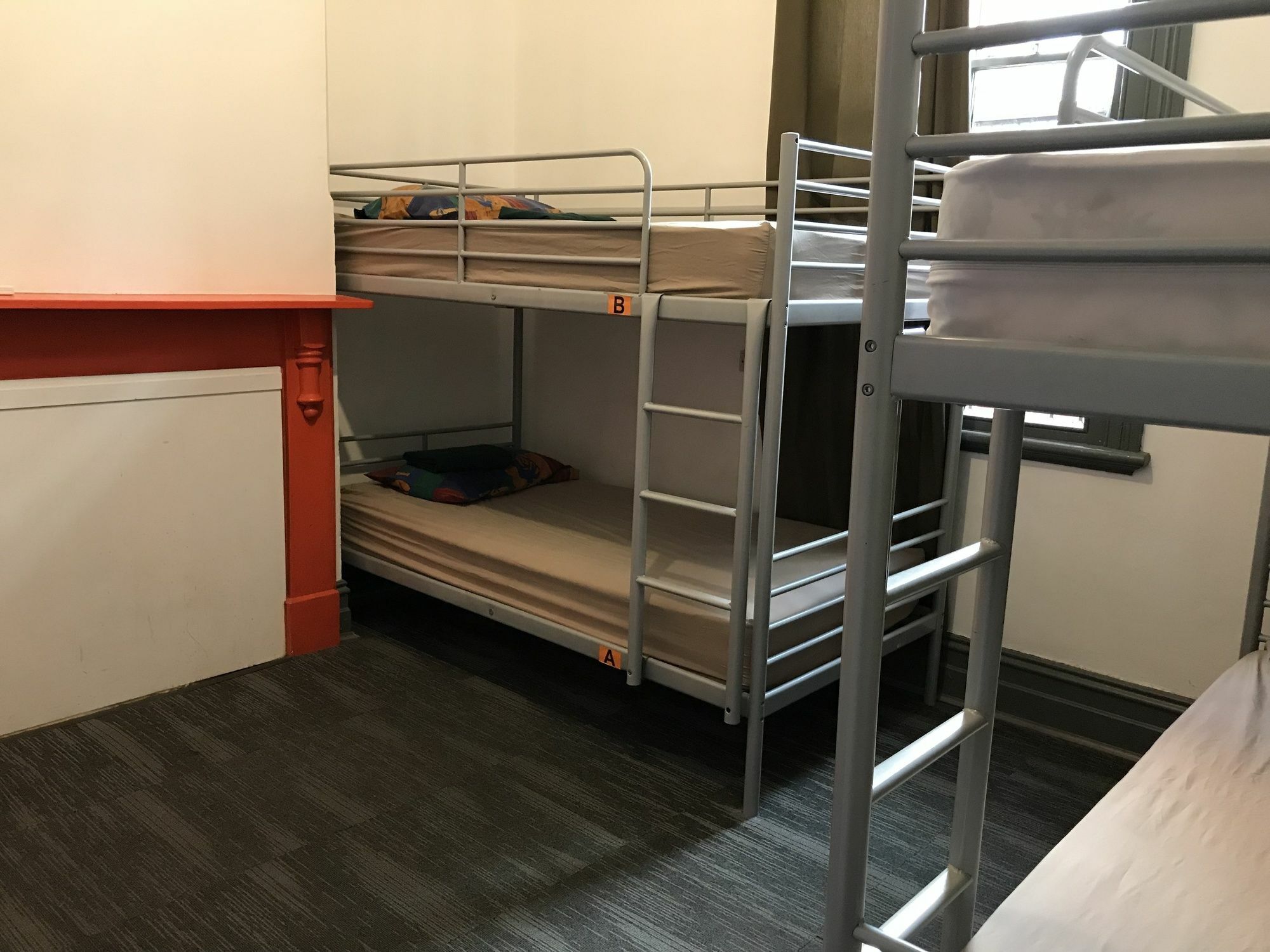 Hostel Haus - Note - Valid Passport Required To Check-in Perth
