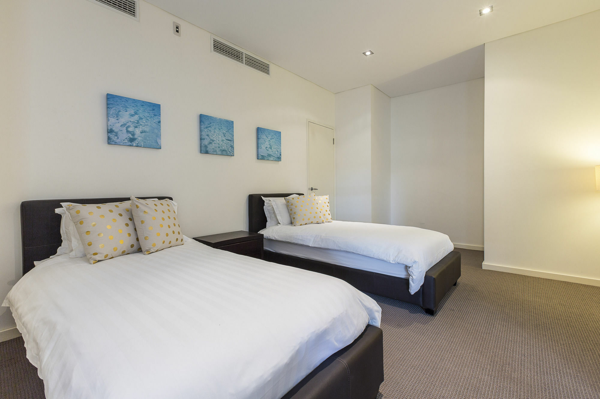 Aparthotel Gallery Serviced 3*