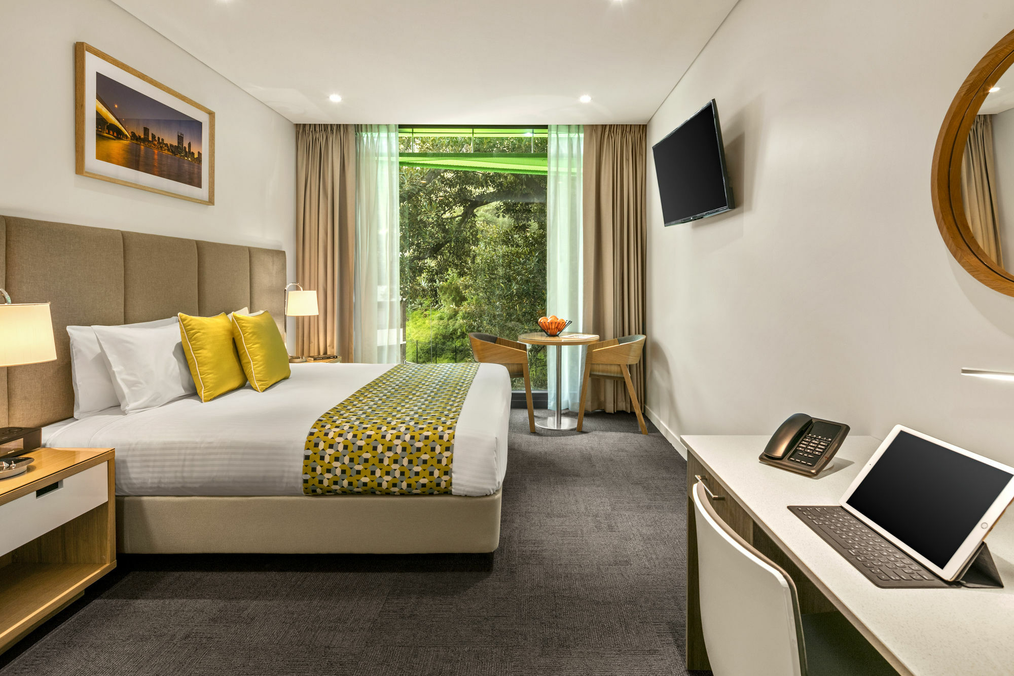 Aparthotel Quest Mounts Bay Road 4*