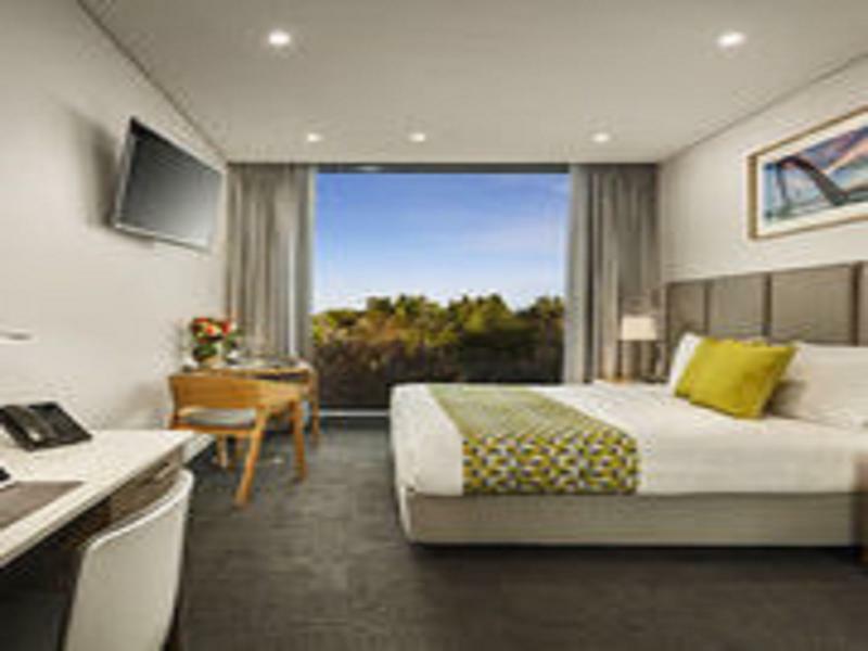 Quest Mounts Bay Road Aparthotel 4*