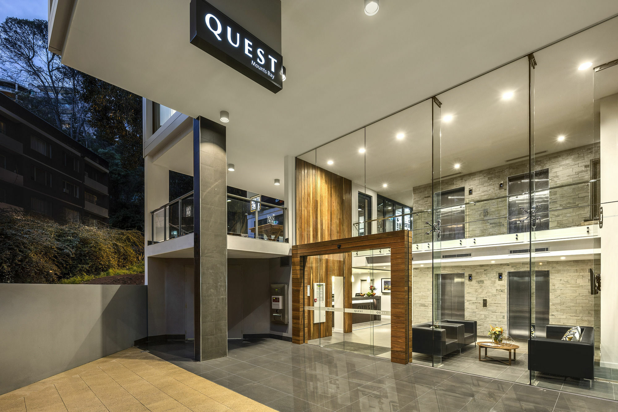 Quest Mounts Bay Road 4*