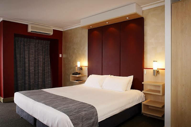 Metro 4* Perth