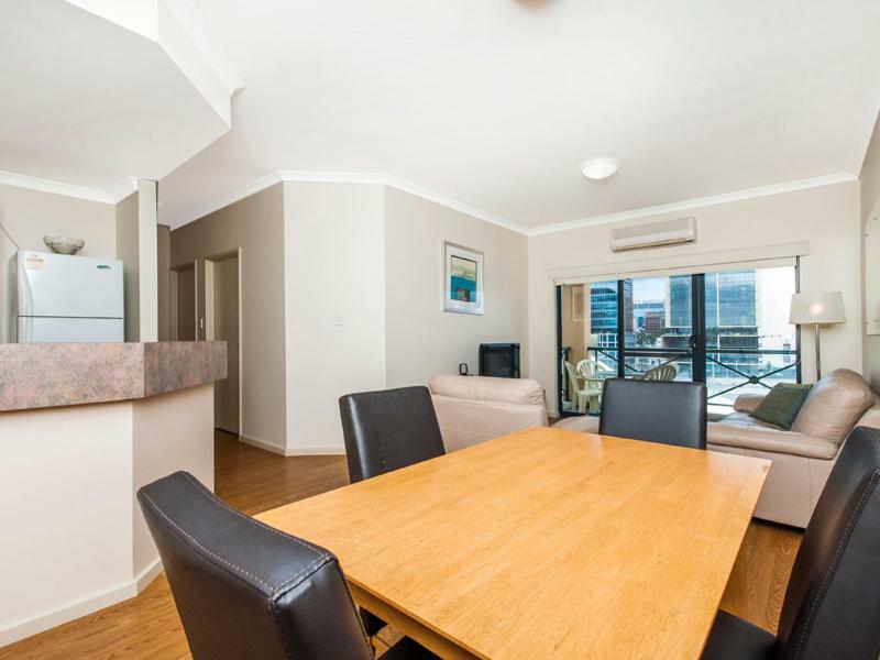 Apartment On The Park - Executive Escapes