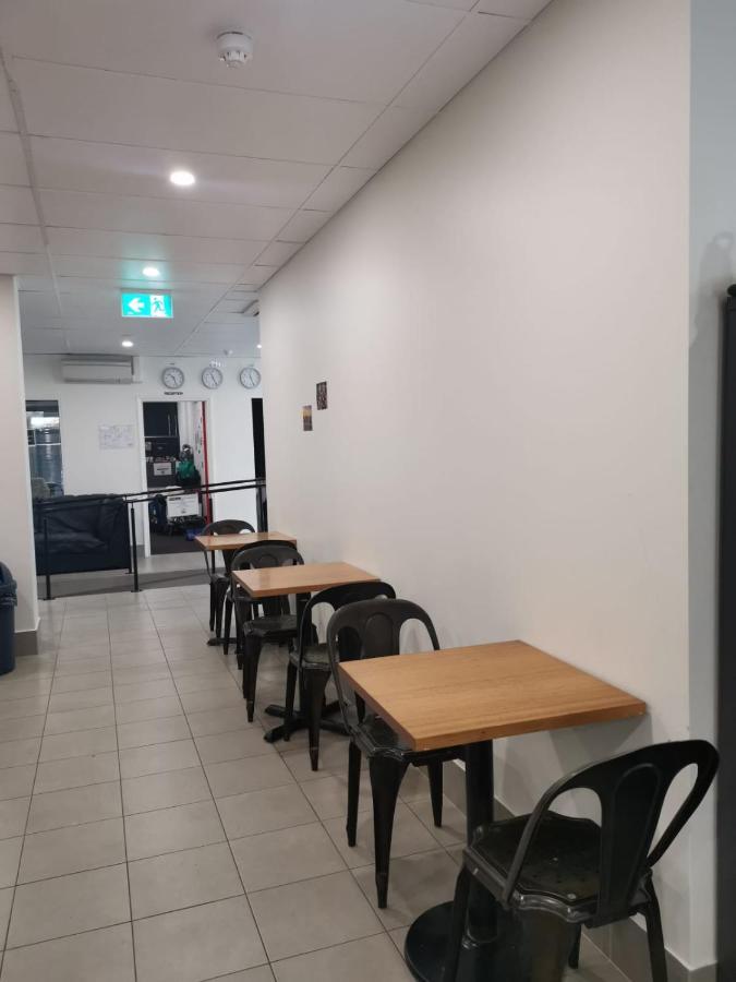Backpackers - Note - Valid Passport Required To Check In Hostel